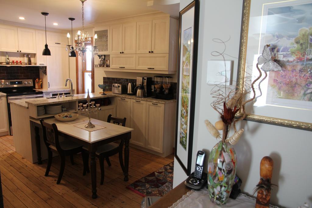 B&B Les Deux Pignons Petit-Saguenay Екстериор снимка