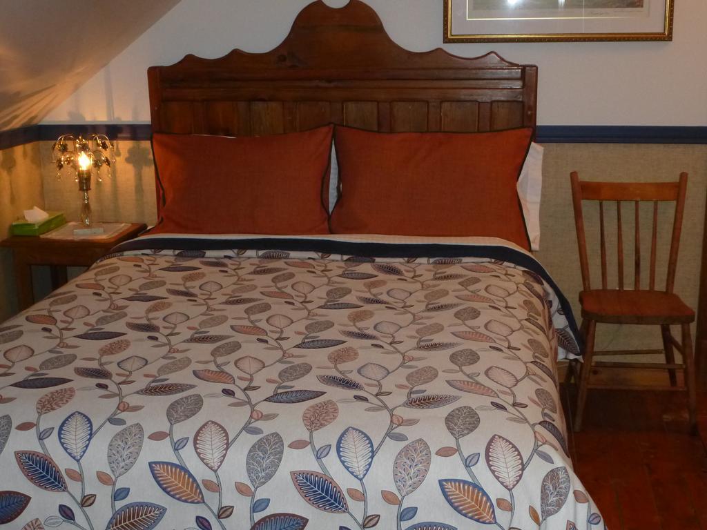 B&B Les Deux Pignons Petit-Saguenay Екстериор снимка